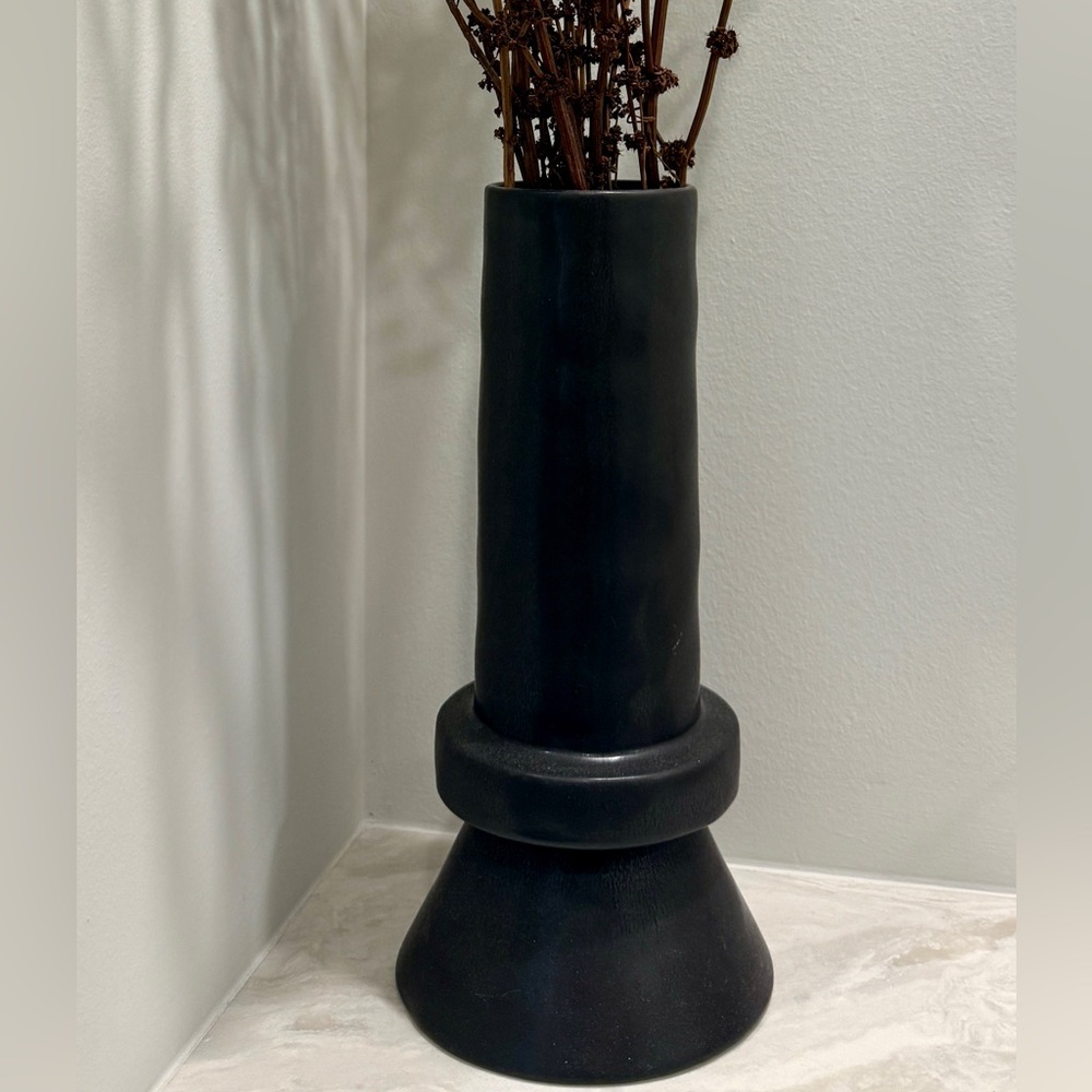 Crate & Barrel x Leanne Ford Black Ceramic Vase
